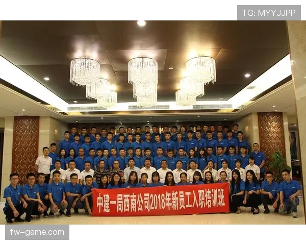 斯佩齐亚战术革新：灵活布阵与团队协作成赛季竞争力关键