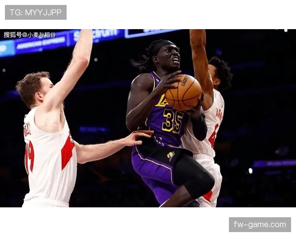 格纳布里强势对抗力挽狂澜，助球队逆转取胜表现抢眼