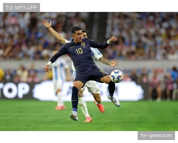 斯卡洛尼战术调整成效与阿根廷队近期表现分析