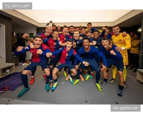 巴萨重用拉玛西亚青训：复兴信号还是无奈之举？